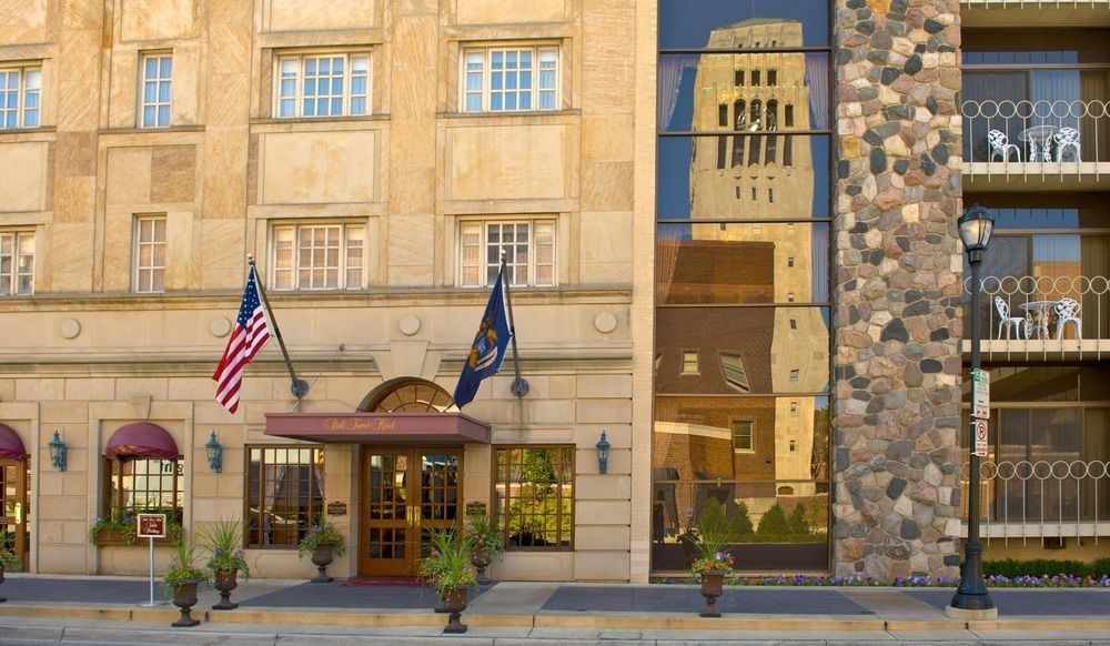 Bell Tower Hotel Энн-Арбор Экстерьер фото